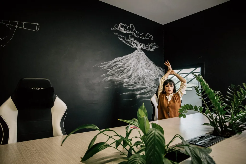 Bridging Technology through Art & Science